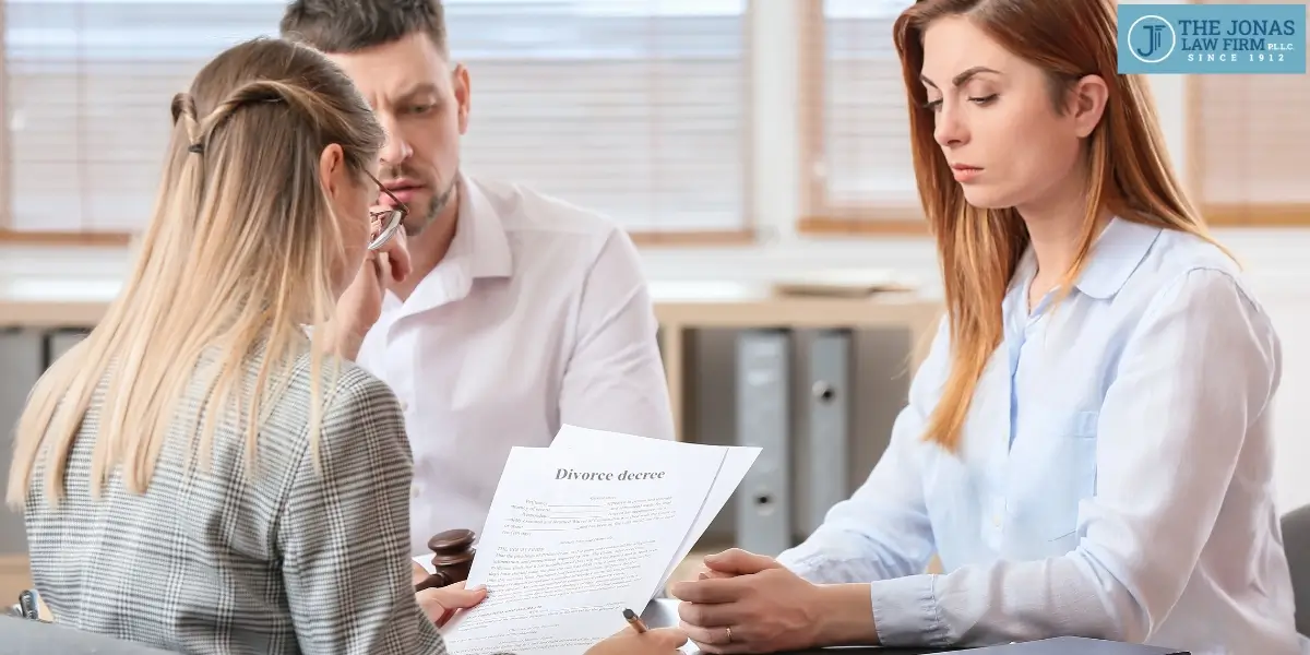 hire top hickory divorce lawyer